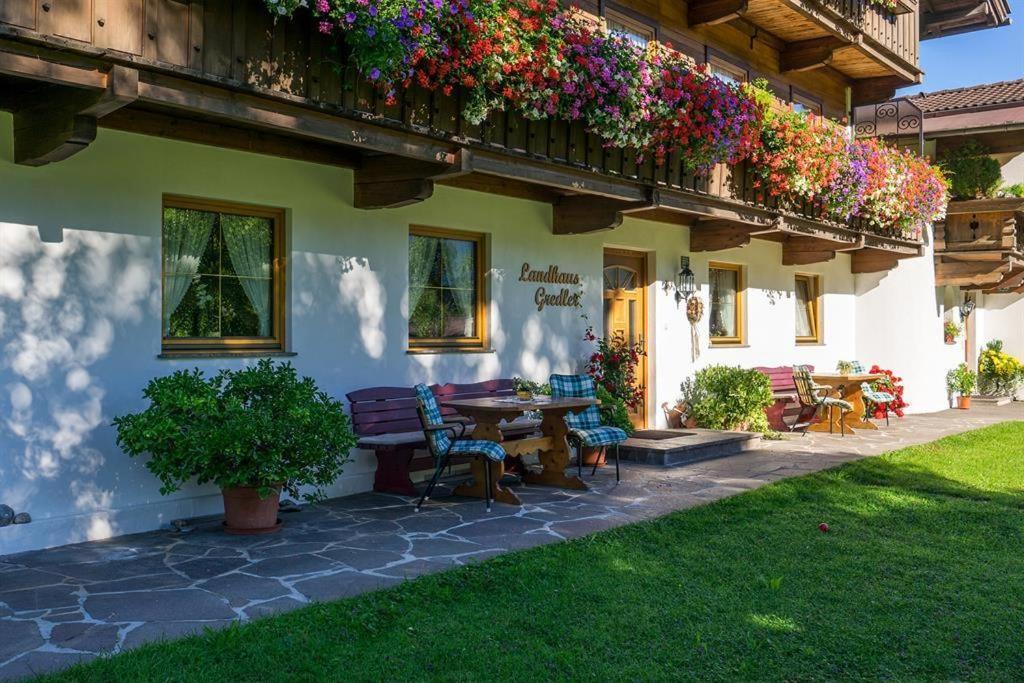 Landhaus Gredler Mayrhofen Exteriör bild