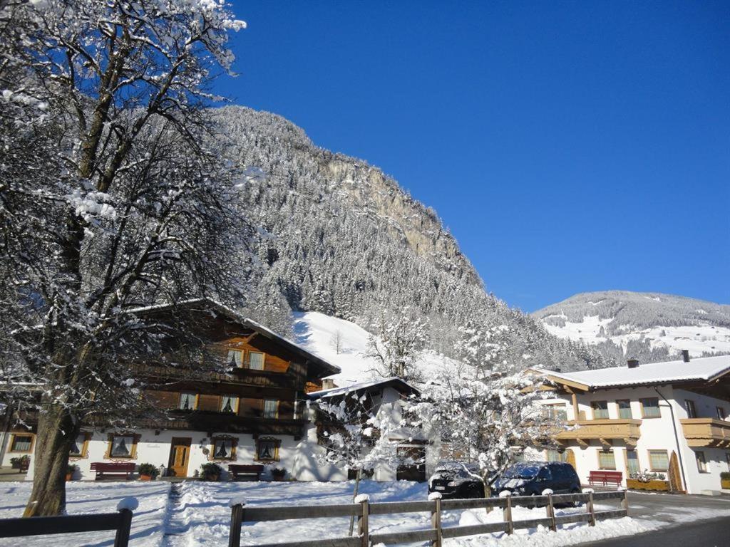 Landhaus Gredler Mayrhofen Exteriör bild
