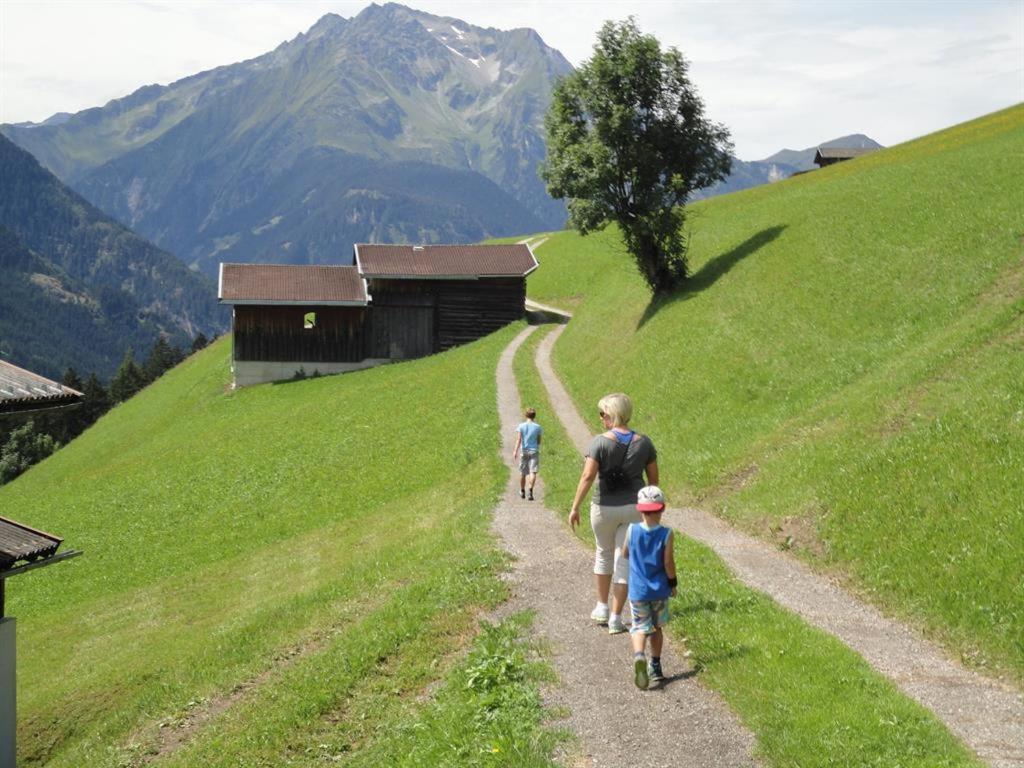 Landhaus Gredler Mayrhofen Exteriör bild