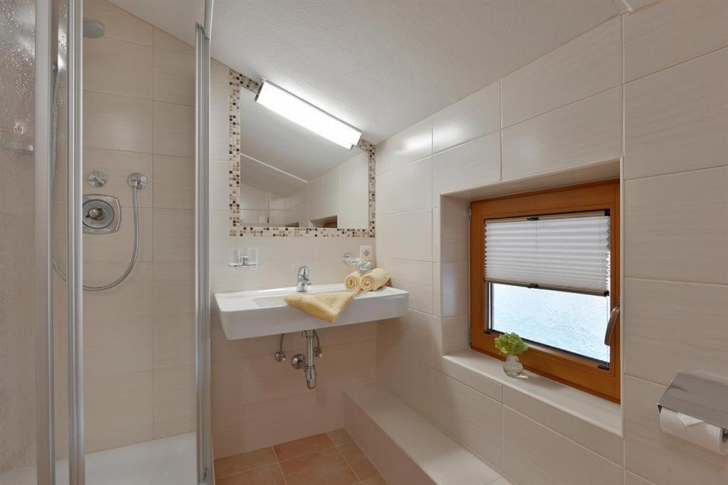 Landhaus Gredler Mayrhofen Exteriör bild